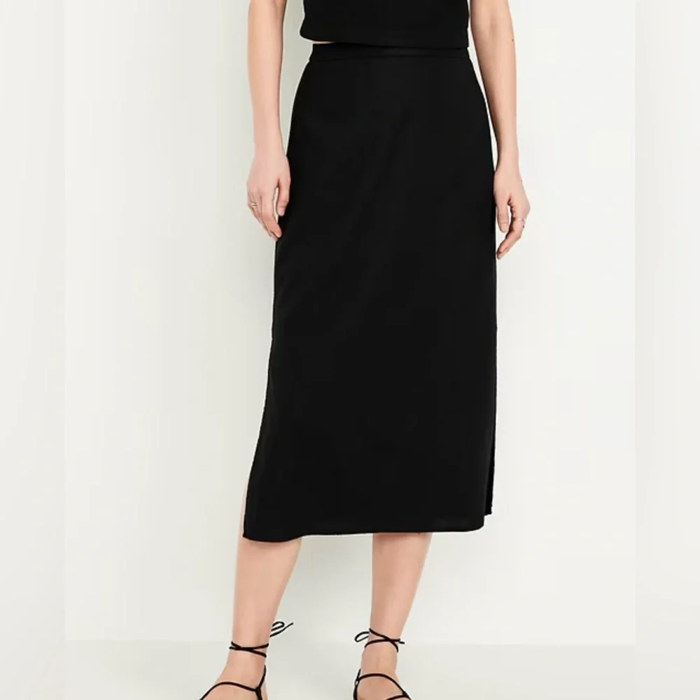 Mid-Rise Linen-Blend Midi Skirt - worn once - Picture 2 of 5